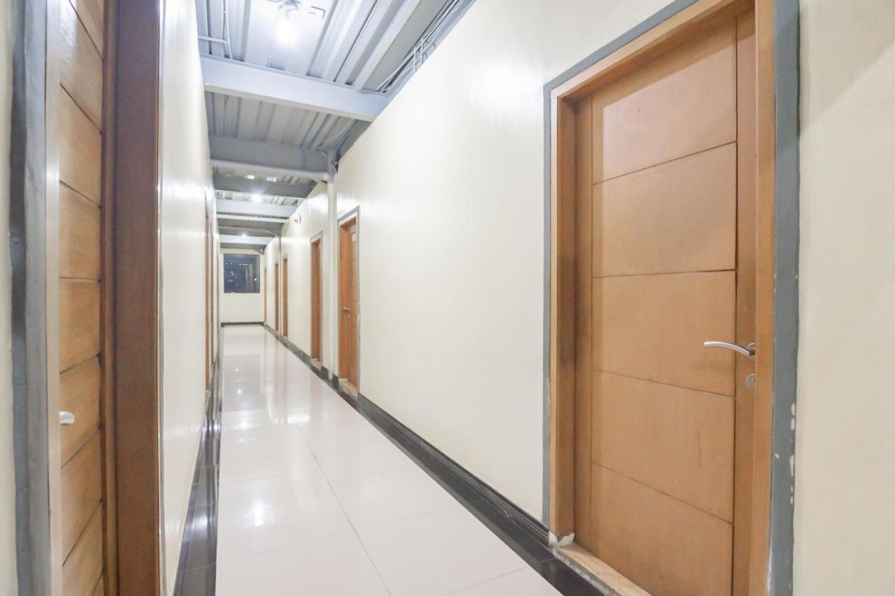 Reddoorz Syariah At Cigadung Raya Street Hotel Бандунг Екстериор снимка
