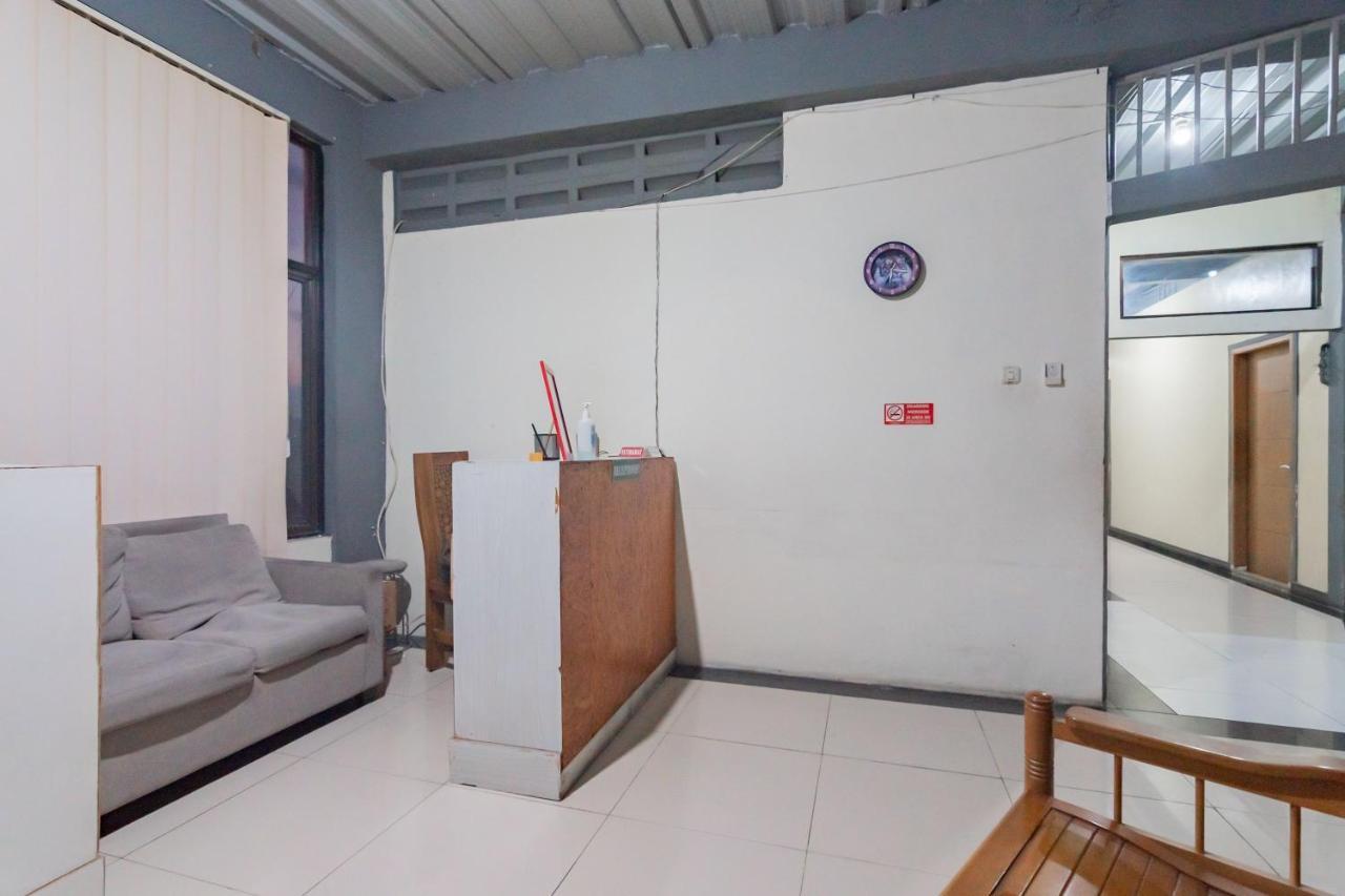Reddoorz Syariah At Cigadung Raya Street Hotel Бандунг Екстериор снимка