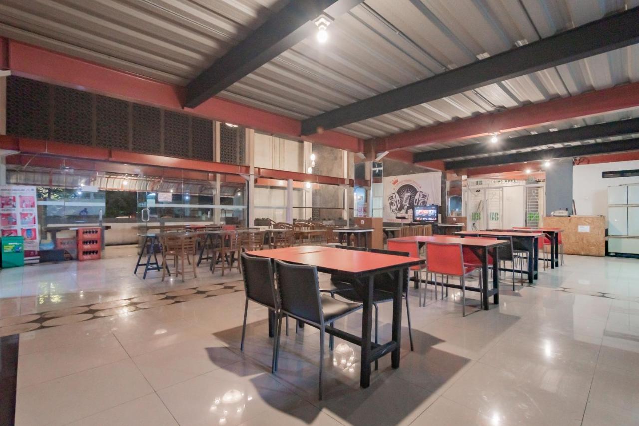 Reddoorz Syariah At Cigadung Raya Street Hotel Бандунг Екстериор снимка
