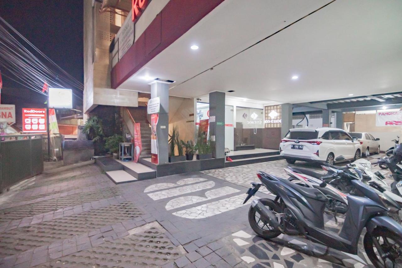 Reddoorz Syariah At Cigadung Raya Street Hotel Бандунг Екстериор снимка
